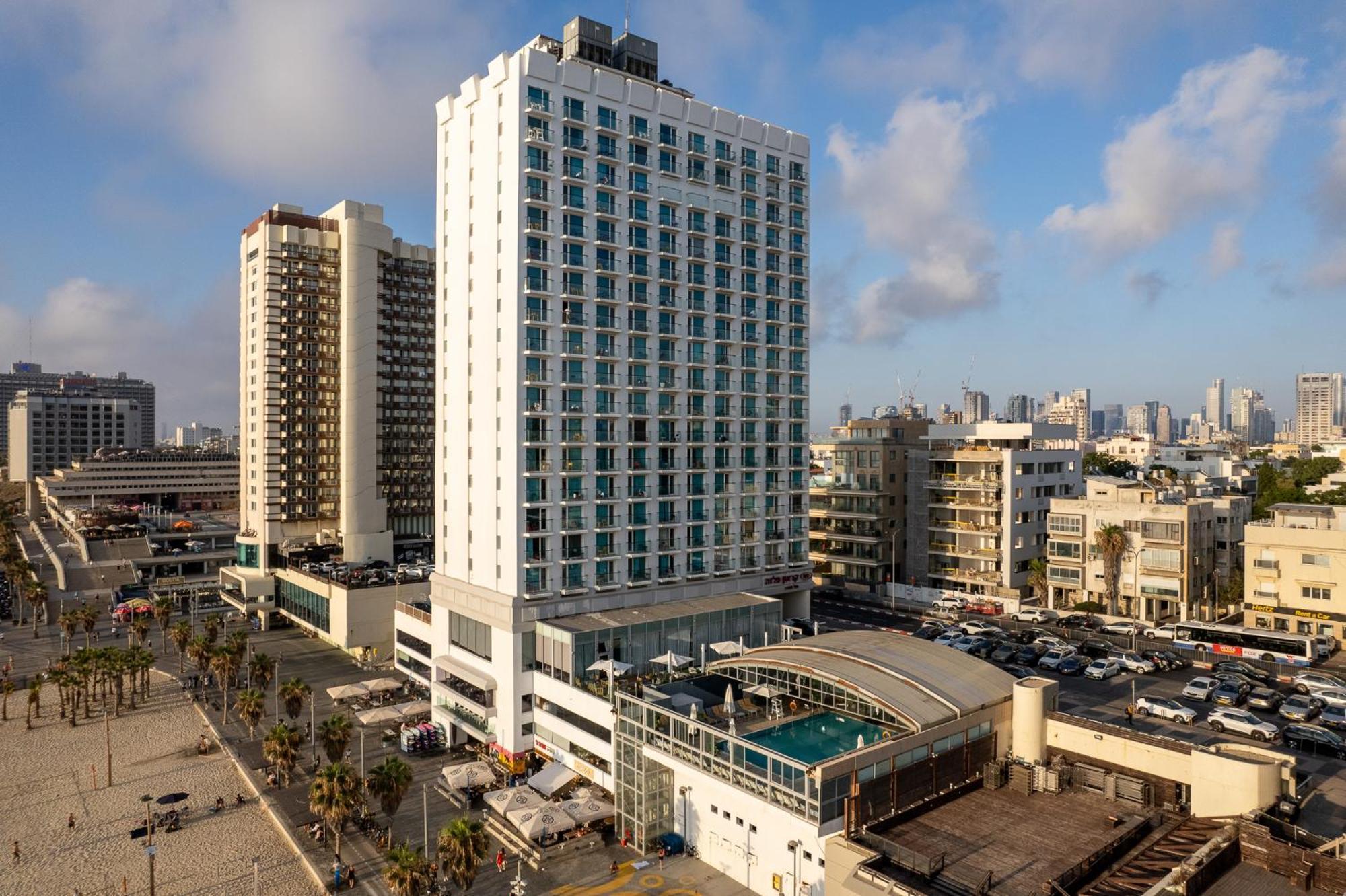 Crowne Plaza Tel Aviv Beach By Ihg Exterior foto The hotel