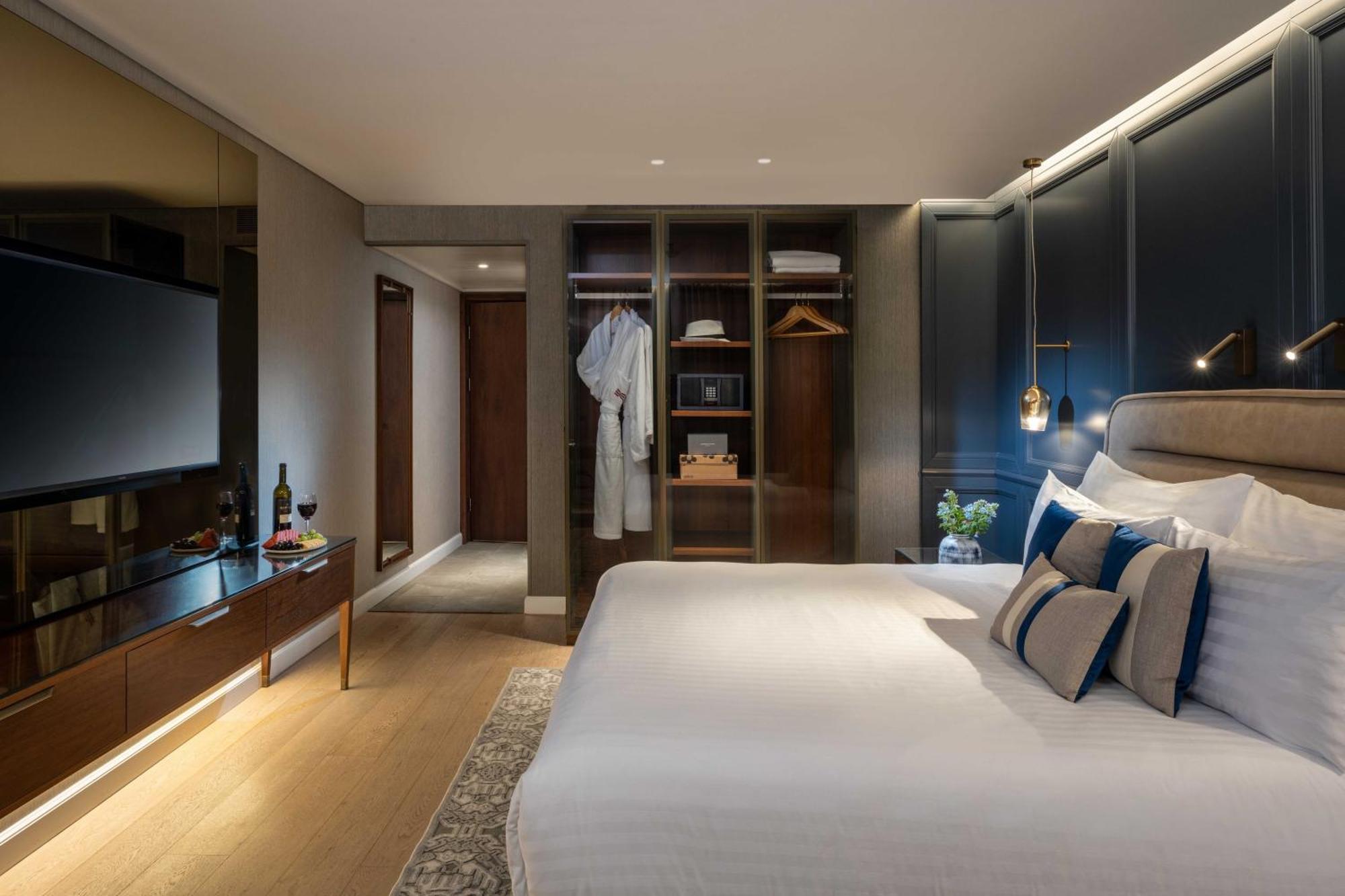 Crowne Plaza Tel Aviv Beach By Ihg Exterior foto Deluxe Room