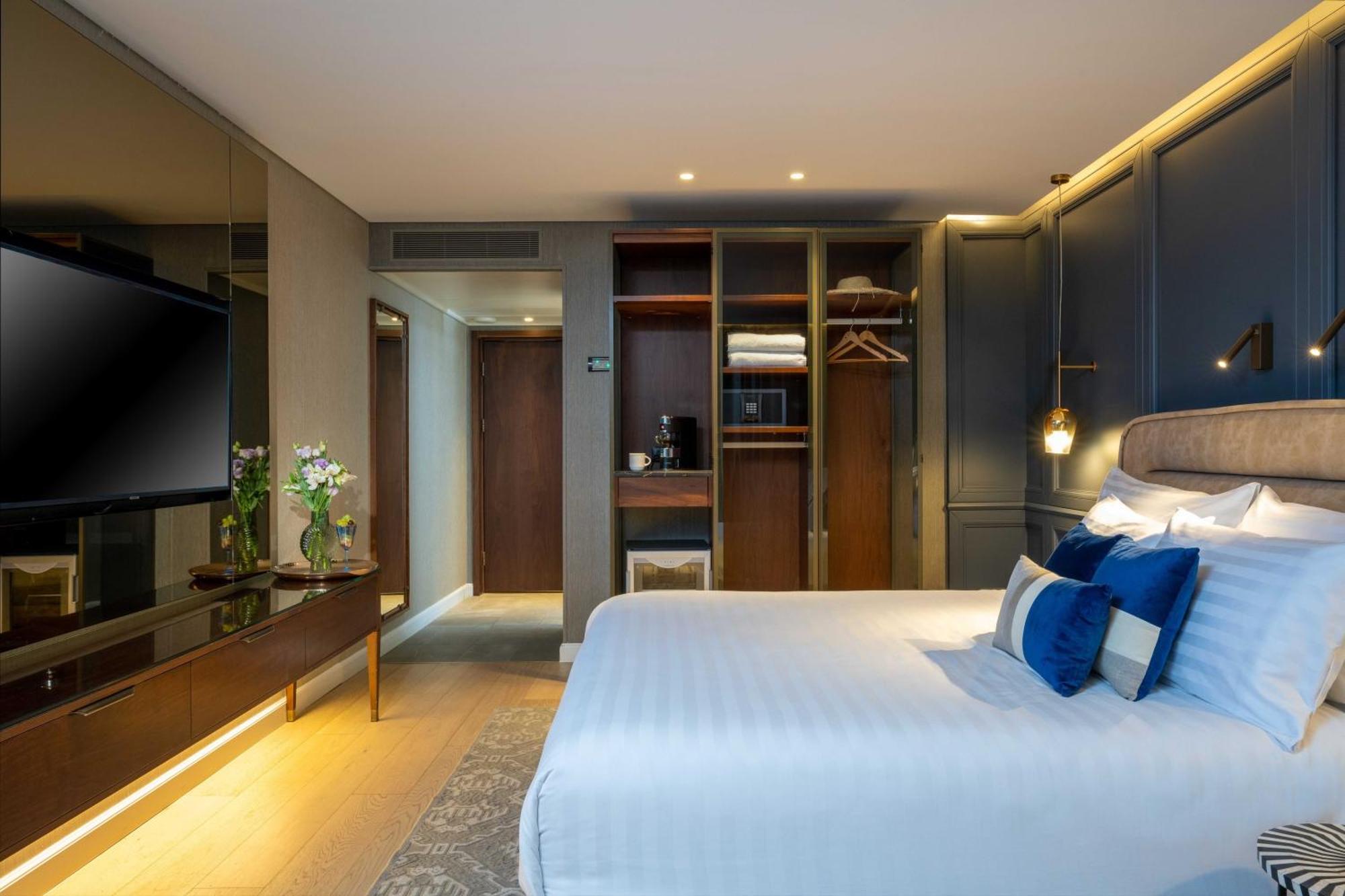 Crowne Plaza Tel Aviv Beach By Ihg Exterior foto Deluxe Room